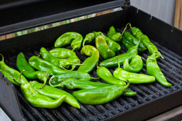How to Roast Hatch Green Chiles-1