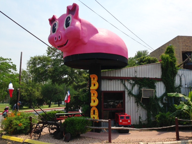 Augie’s Barbed Wire Smokehouse: Three Meats, One Happy Person