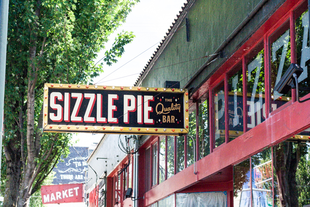 Portland Sizzle Pie East Burnside